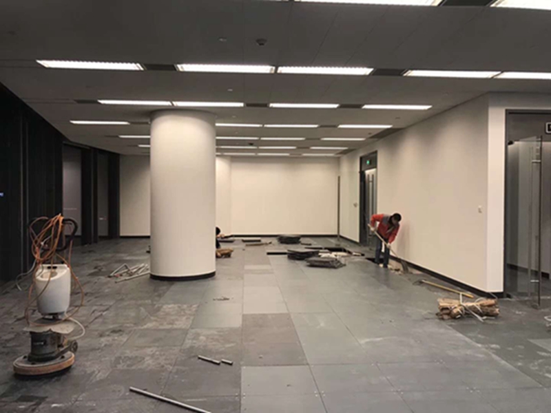 浦東保利廣場辦公室裝修還原工地現(xiàn)場(圖4)